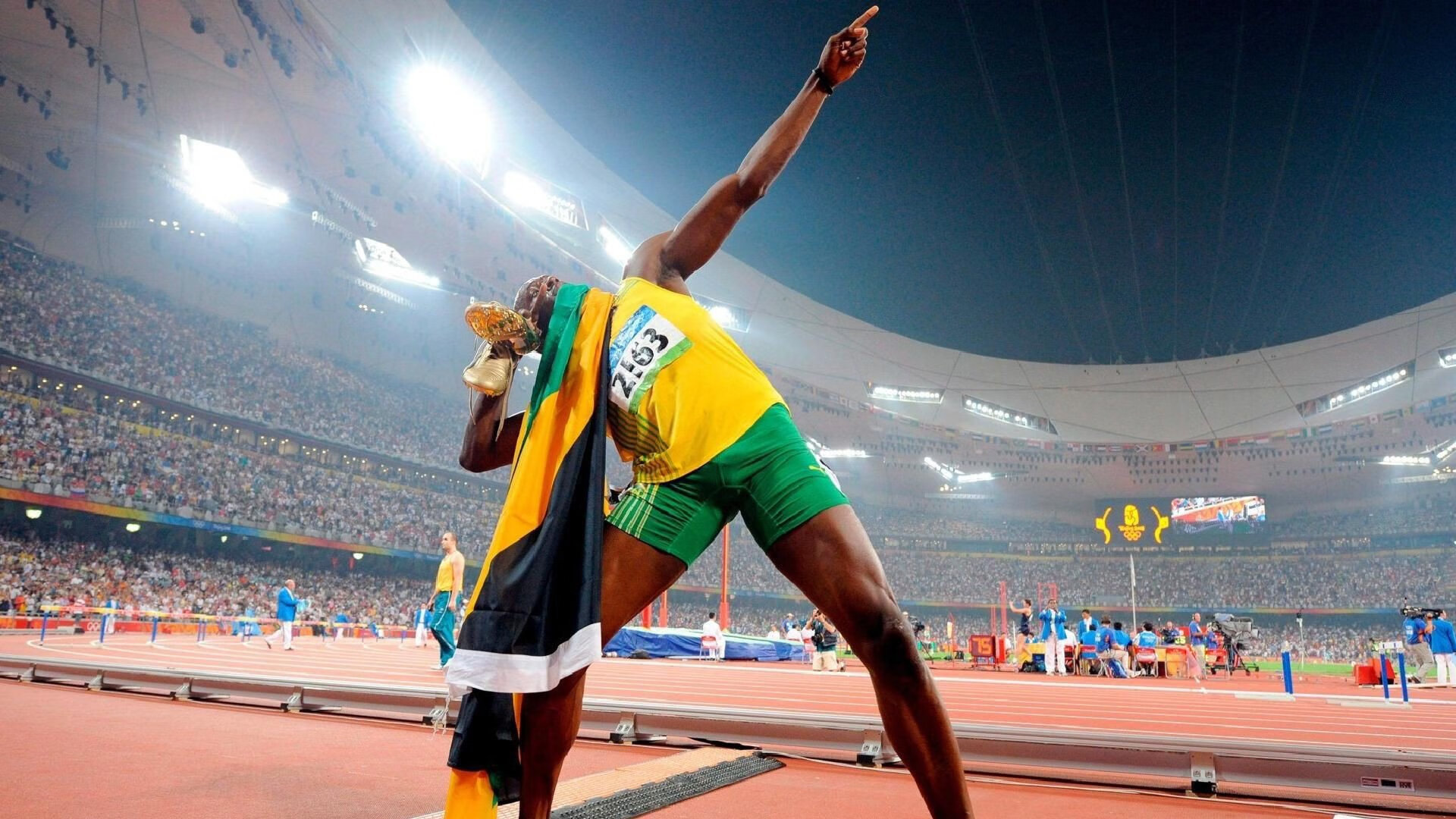 九游游戏中心-_远征马拉松：穿越荒漠与丛林的极限体验_，征战马拉松